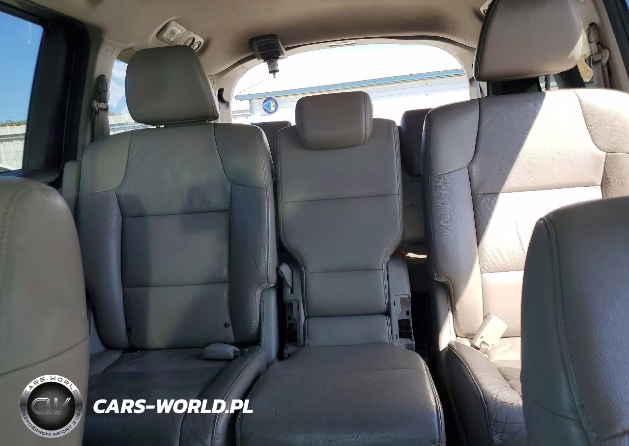 2012 Honda Odyssey Touring VIN:5FNRL5H91CB095270 - 10