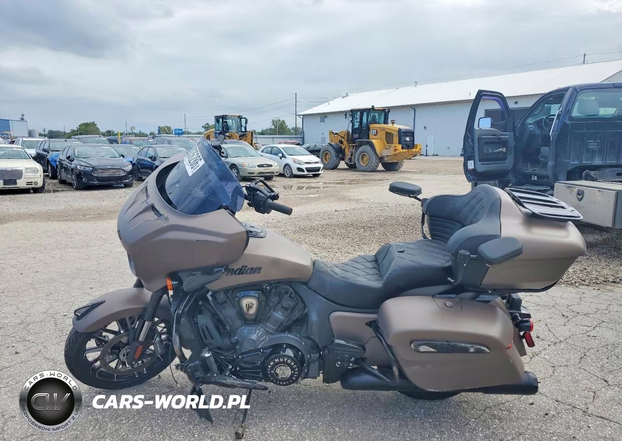 2025 Indian Motorcycle Co. Roadmaster Powerplus Dark Horse VIN:56KLGDSS0S3438981 - 3
