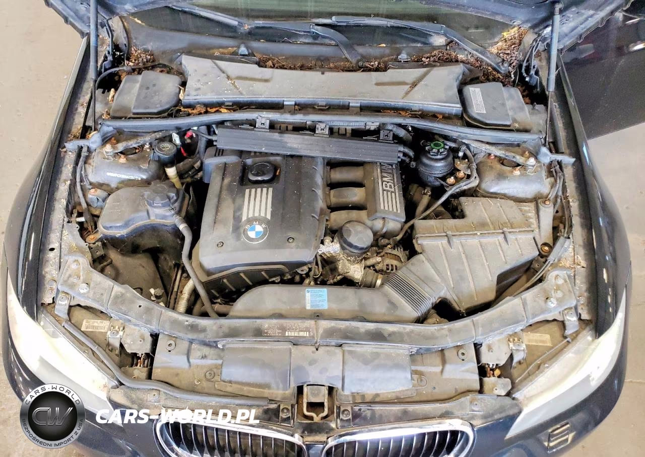 2010 BMW 328 Xi VIN:WBAPK7C59AA458413 - 11