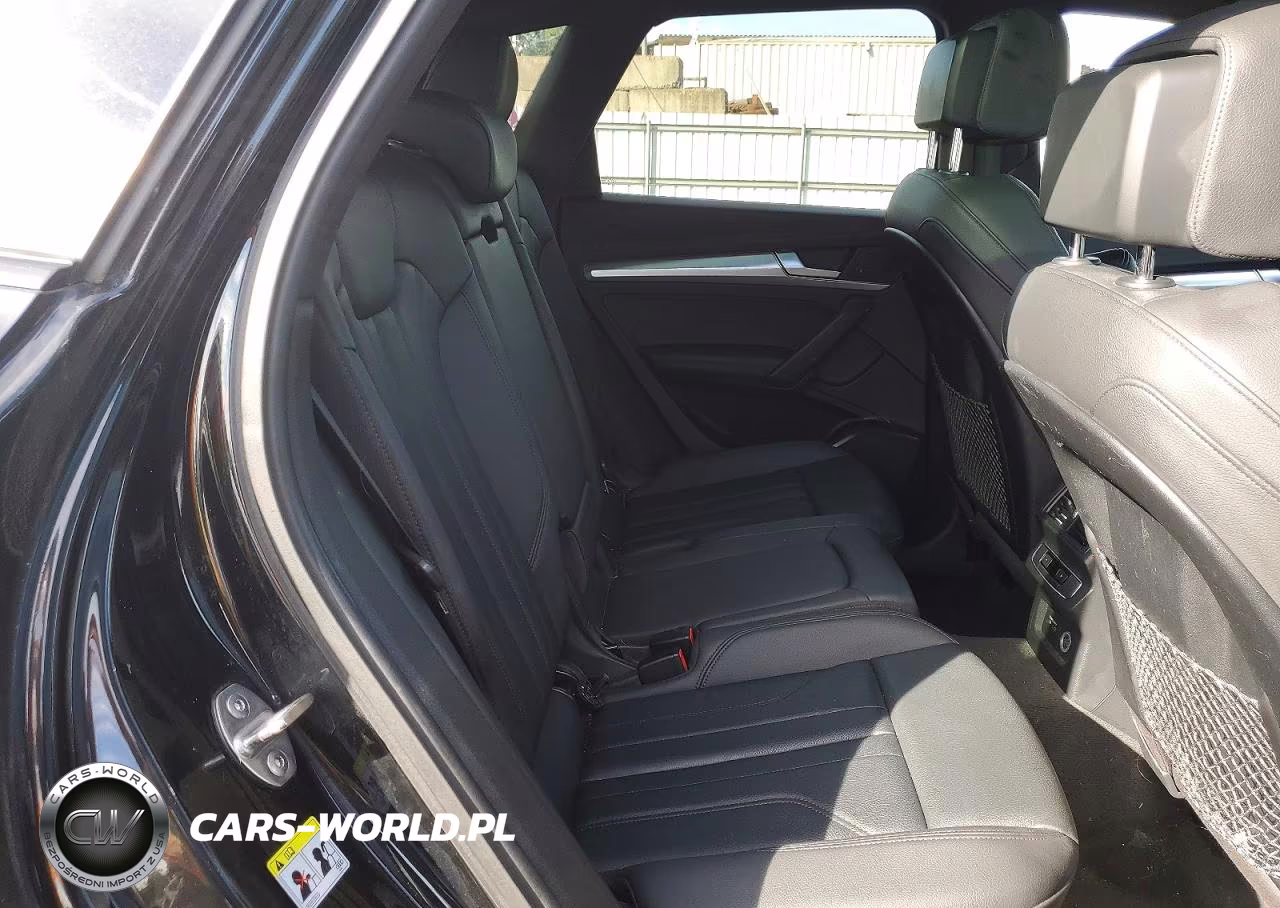 2020 Audi Q5 Titanium Premium Plus VIN:WA1ENAFY1L2094192 - 11