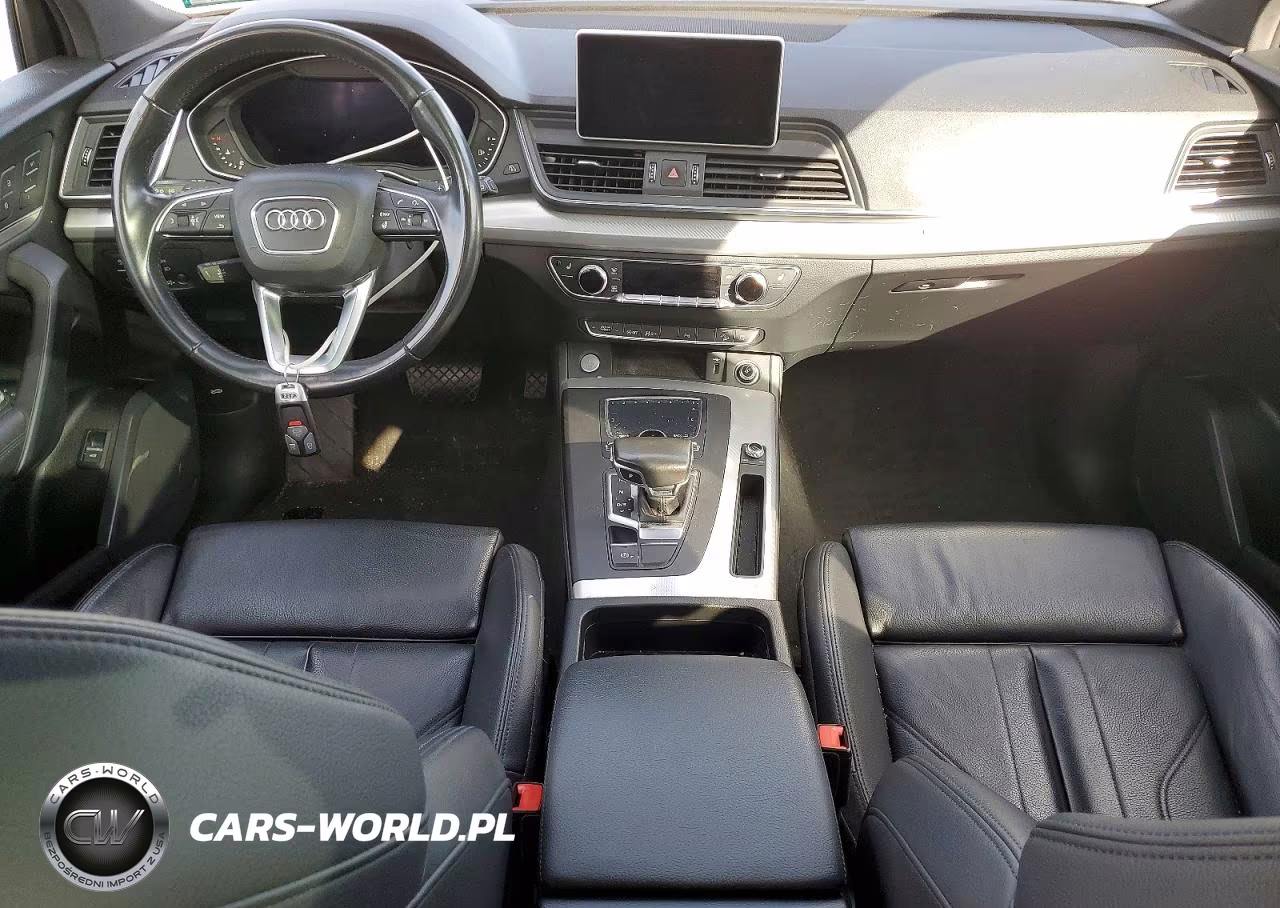 2020 Audi Q5 Titanium Premium Plus VIN:WA1ENAFY1L2094192 - 8