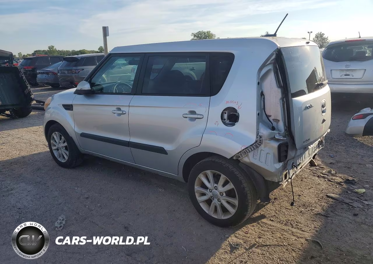 2013 Kia Soul + VIN:KNDJT2A63D7562126 - 2