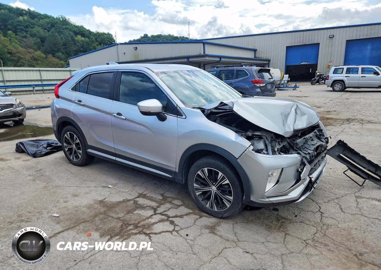 2018 Mitsubishi Eclipse Cross Se VIN:JA4AT5AA4JZ044686 - 4