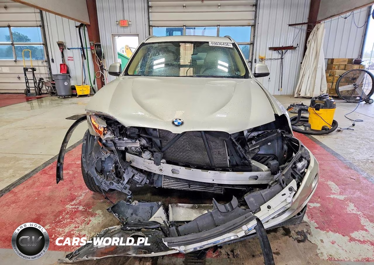 2017 BMW X3 xDrive28I VIN:5UXWX9C3XH0T25202 - 5