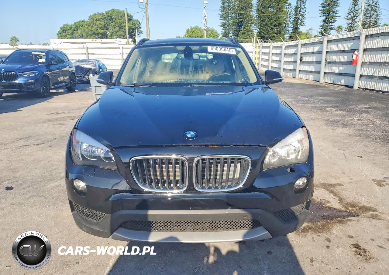 2014 BMW X1 xDrive35I VIN:WBAVM5C57EVV91434 - 5