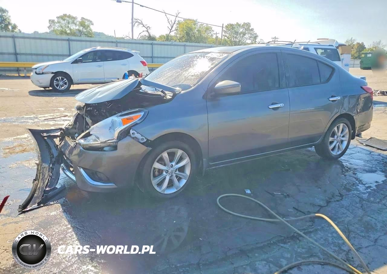 2016 Nissan Versa 1.6 Sl – zdjęcie 1 z 12