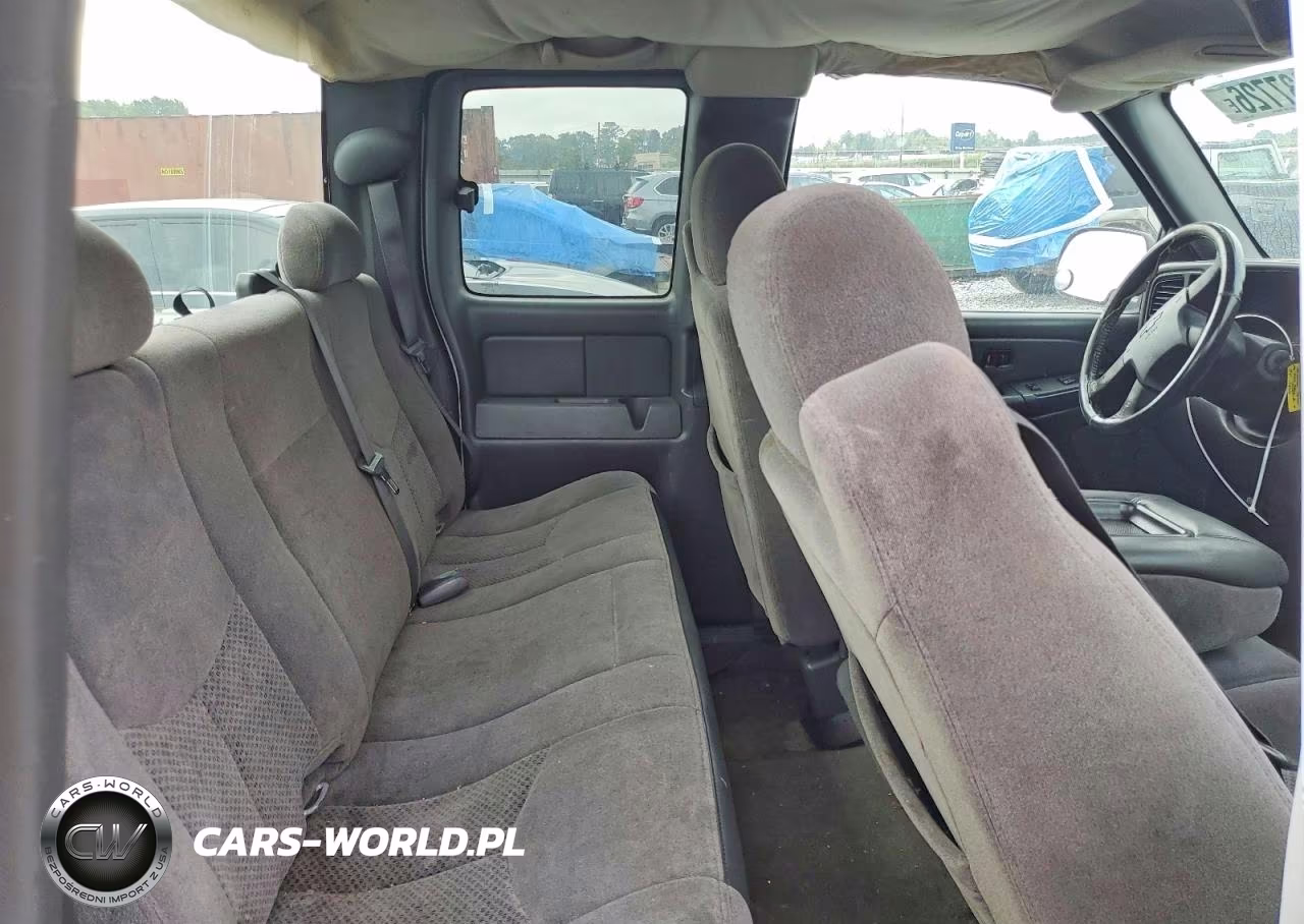 2006 Chevrolet Silverado C1500 VIN:1GCEC19Z26Z302270 - 10