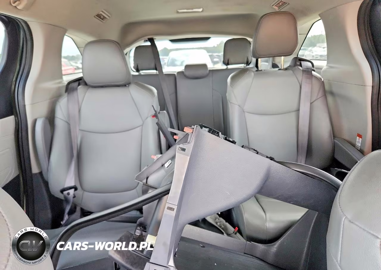 2021 Toyota Sienna Xle VIN:5TDYRKEC1MS030215 - 10