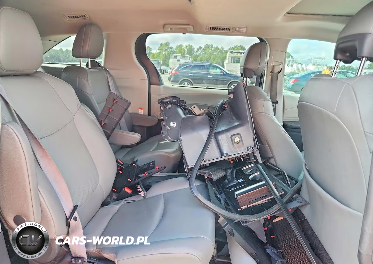 2021 Toyota Sienna Xle VIN:5TDYRKEC1MS030215 - 11