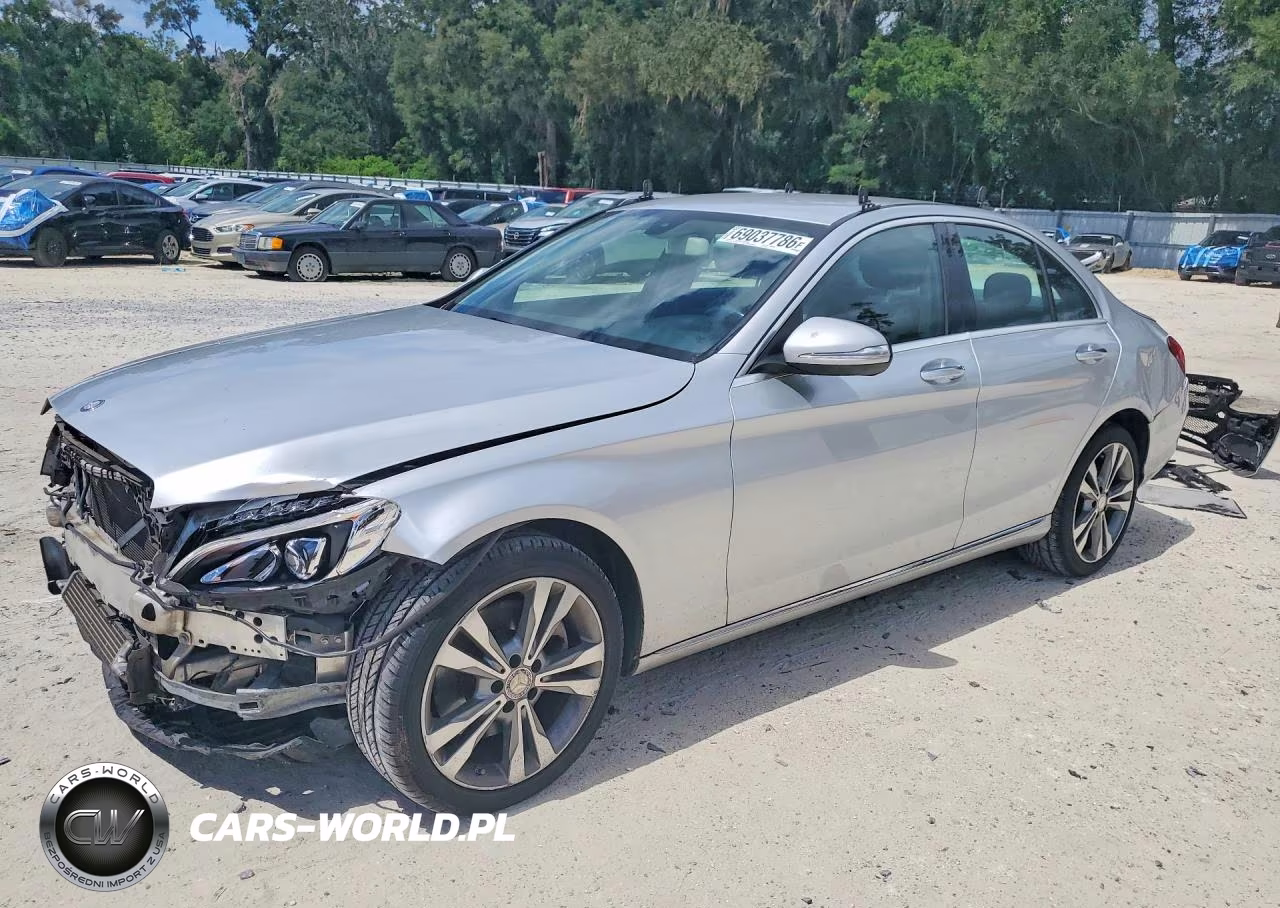 2015 Mercedes-Benz C 300 4Matic