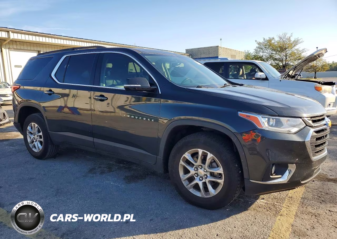 2020 Chevrolet Traverse Lt VIN:1GNERHKW8LJ153792 - 4