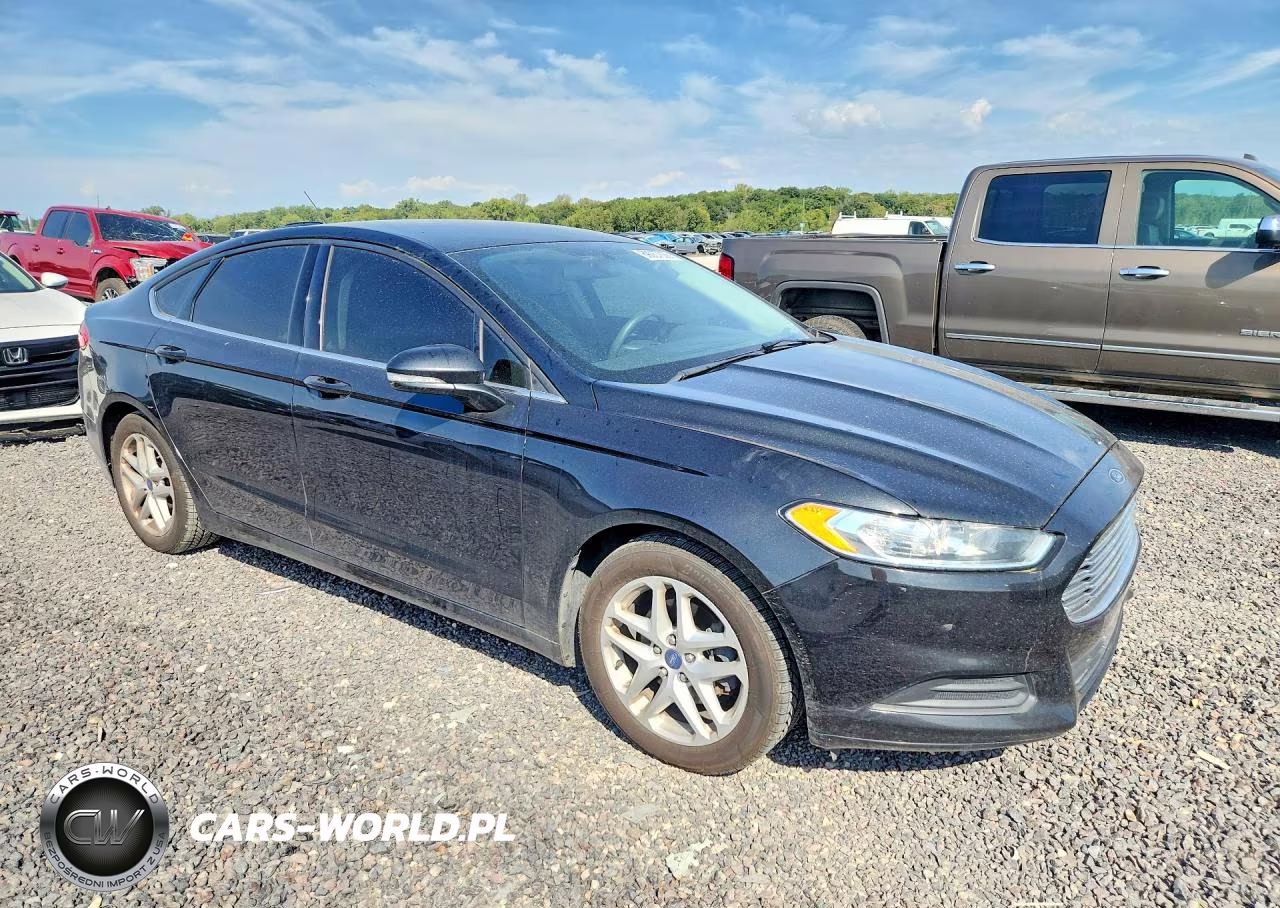 2015 Ford Fusion Se VIN:3FA6P0H72FR252385 - 4
