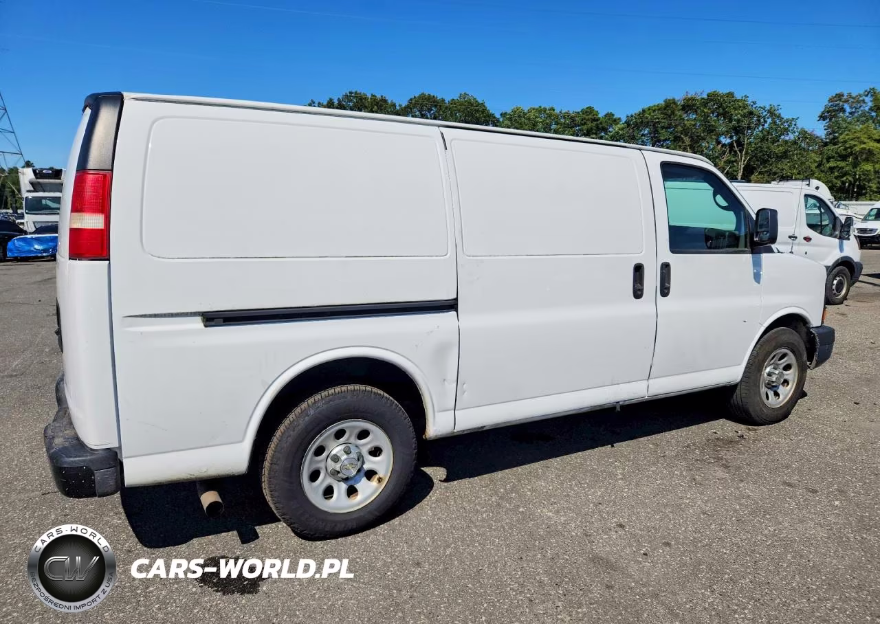 2013 Chevrolet Express G1500 VIN:1GCSGAFX6D1141377 - 3