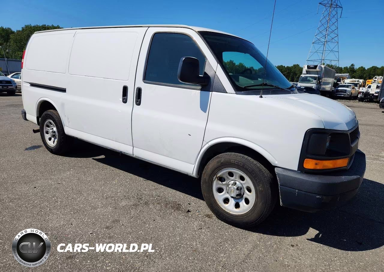 2013 Chevrolet Express G1500 VIN:1GCSGAFX6D1141377 - 4