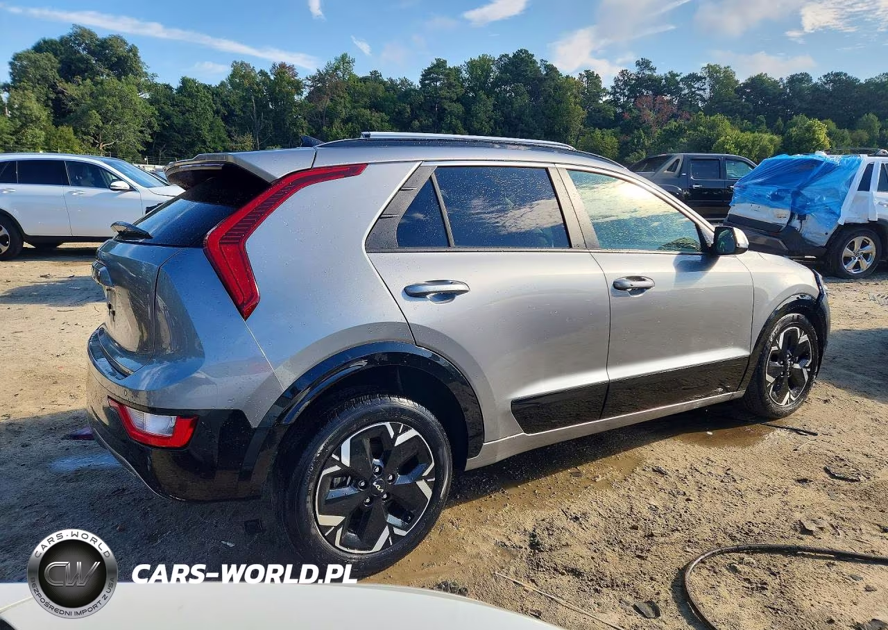 2023 Kia Niro Wind VIN:KNDCR3L1XP5045954 - 3