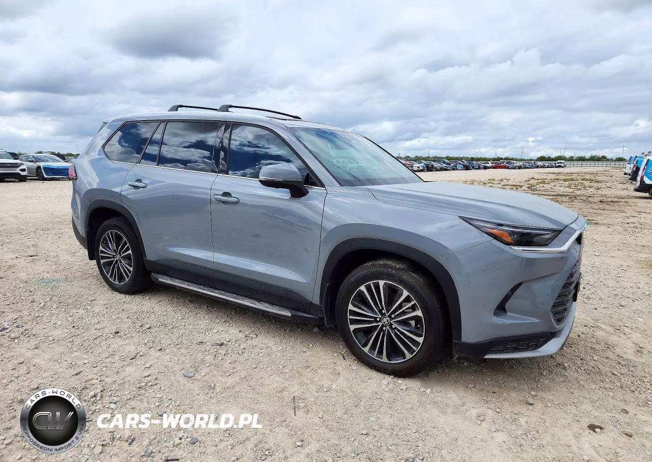 2026 Toyota Grand Highlander Hybrid Max Platinum VIN:5TDADAB56TS042357 - 4
