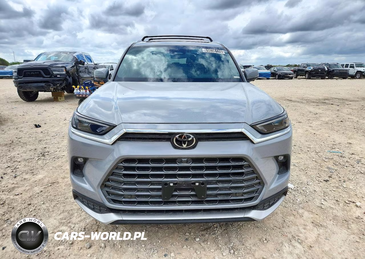 2026 Toyota Grand Highlander Hybrid Max Platinum VIN:5TDADAB56TS042357 - 5