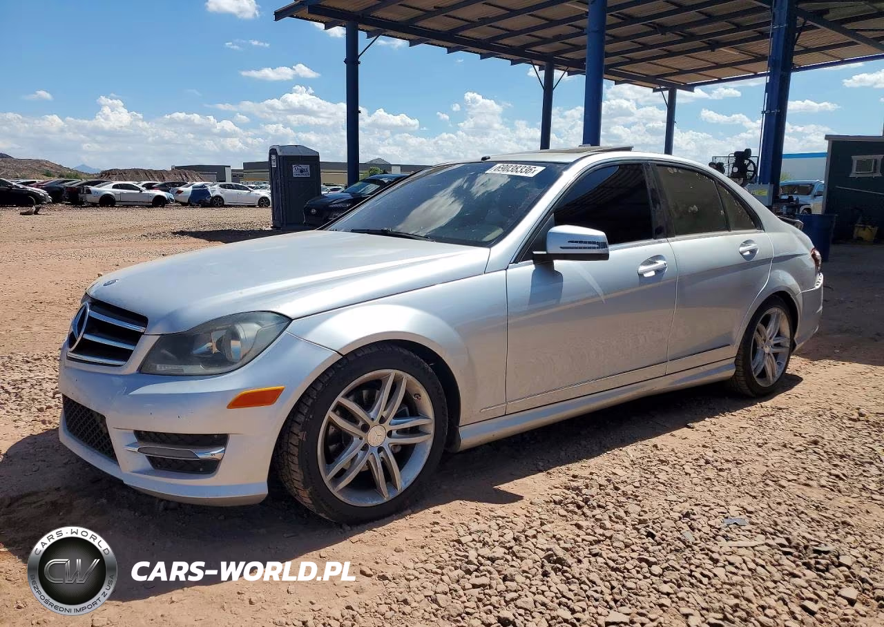 2014 Mercedes-Benz C 250 VIN:WDDGF4HB1EG159382 - 1