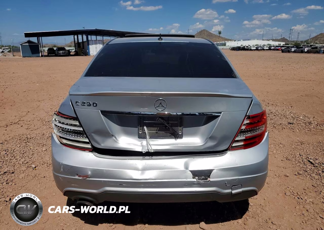 2014 Mercedes-Benz C 250 VIN:WDDGF4HB1EG159382 - 6