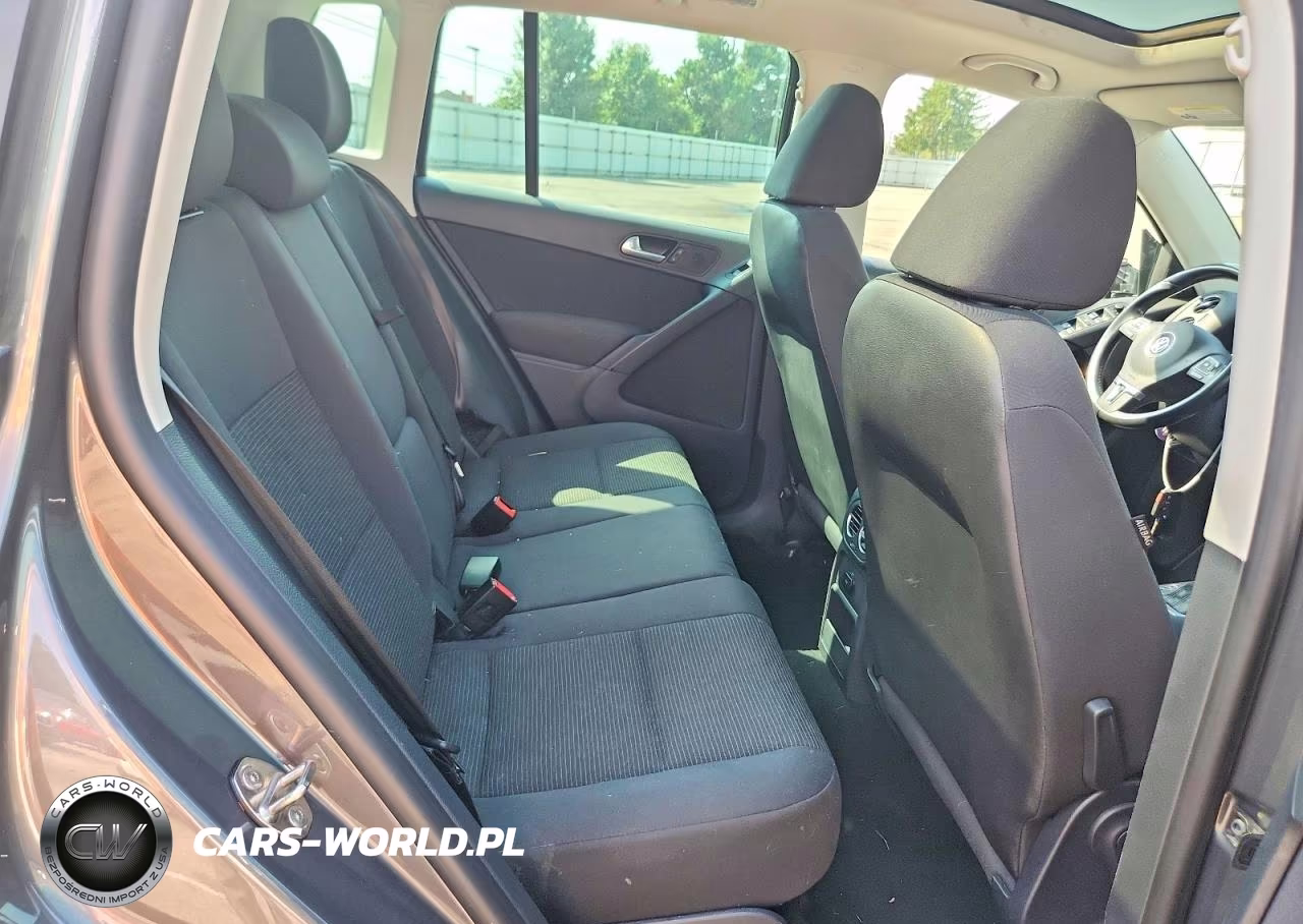 2013 Volkswagen Tiguan S VIN:WVGAV3AX2DW624108 - 11