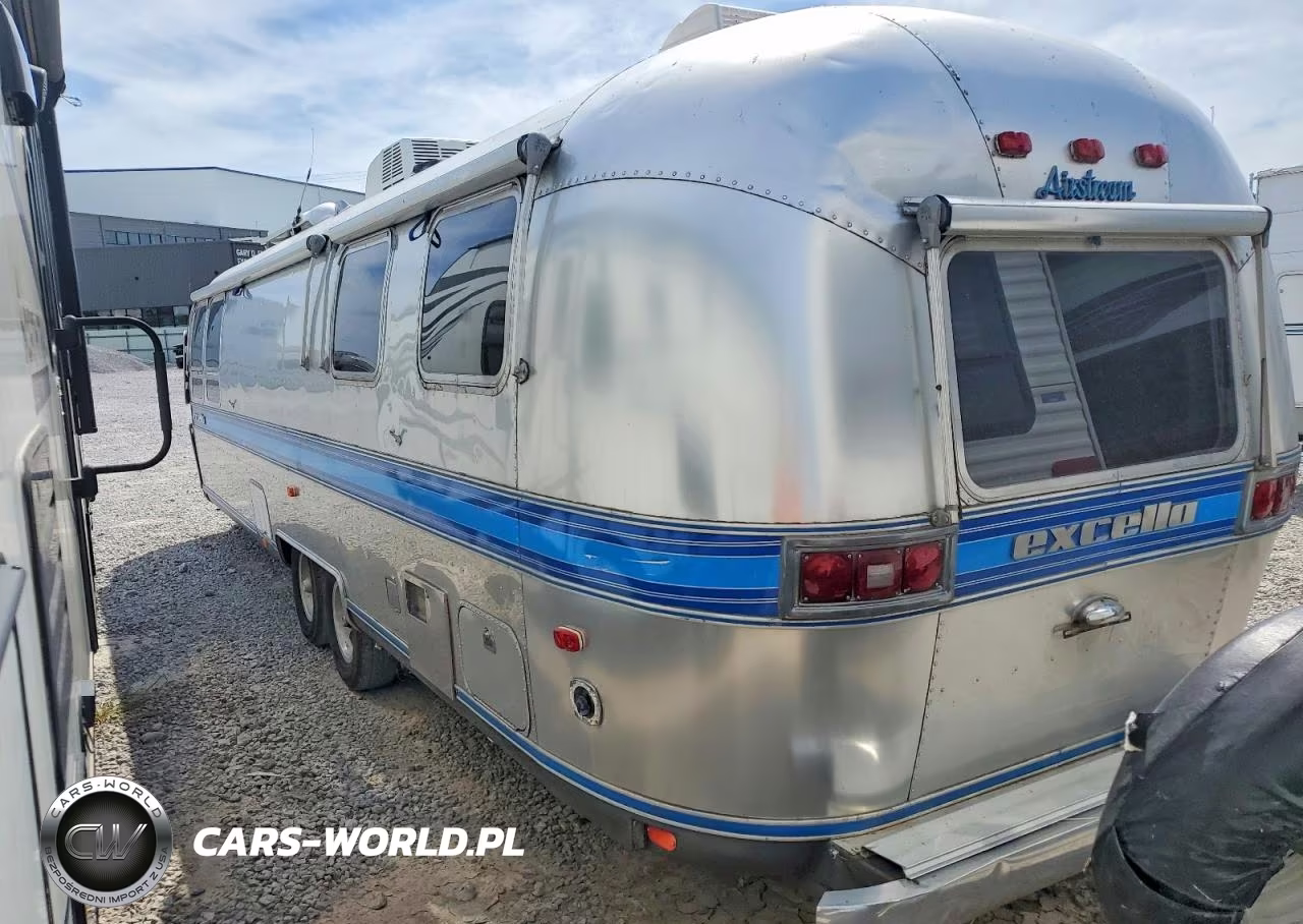 1987 Airstream Excella Camper VIN:1STMEAS22HJ505326 - 3