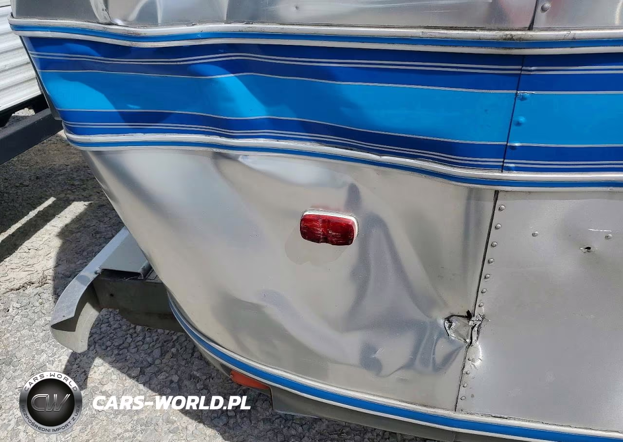 1987 Airstream Excella Camper VIN:1STMEAS22HJ505326 - 9