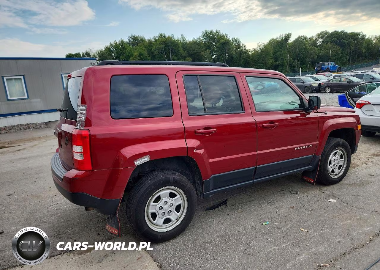 2016 Jeep Patriot Sport VIN:1C4NJRBB2GD551992 - 3