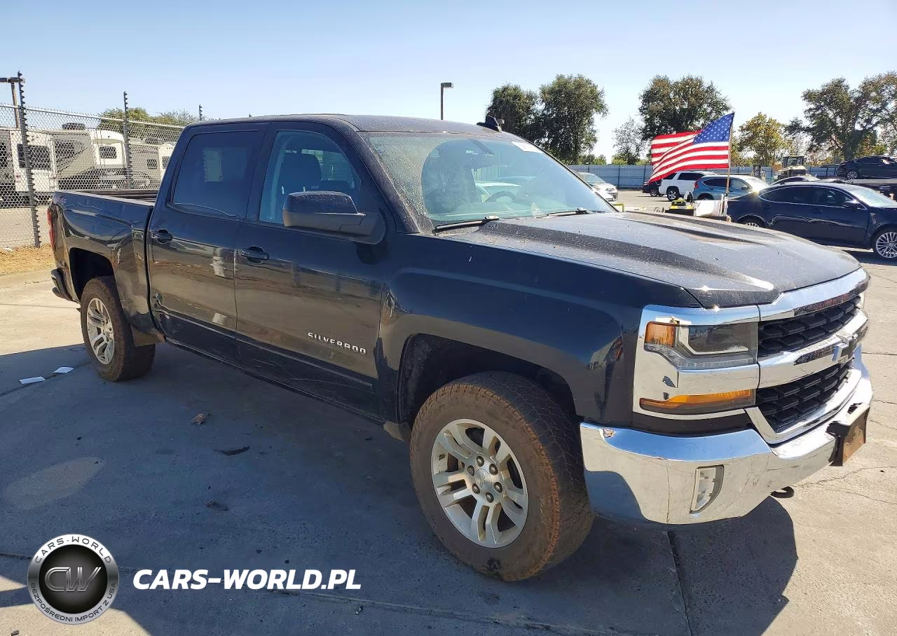 2017 Chevrolet Silverado K1500 Lt VIN:3GCUKREC2HG196016 - 4
