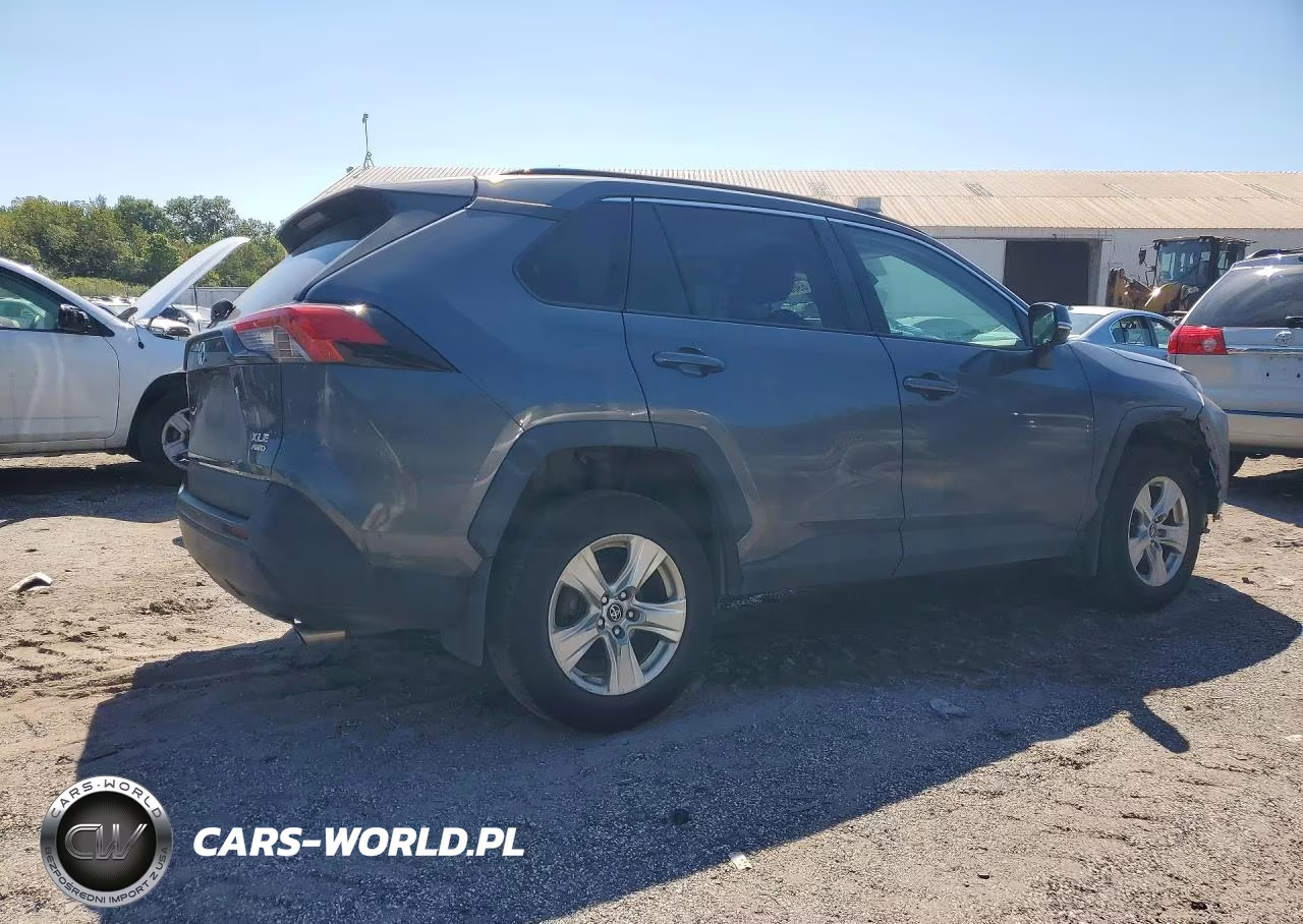 2019 Toyota Rav4 Xle VIN:2T3P1RFV8KC039146 - 3