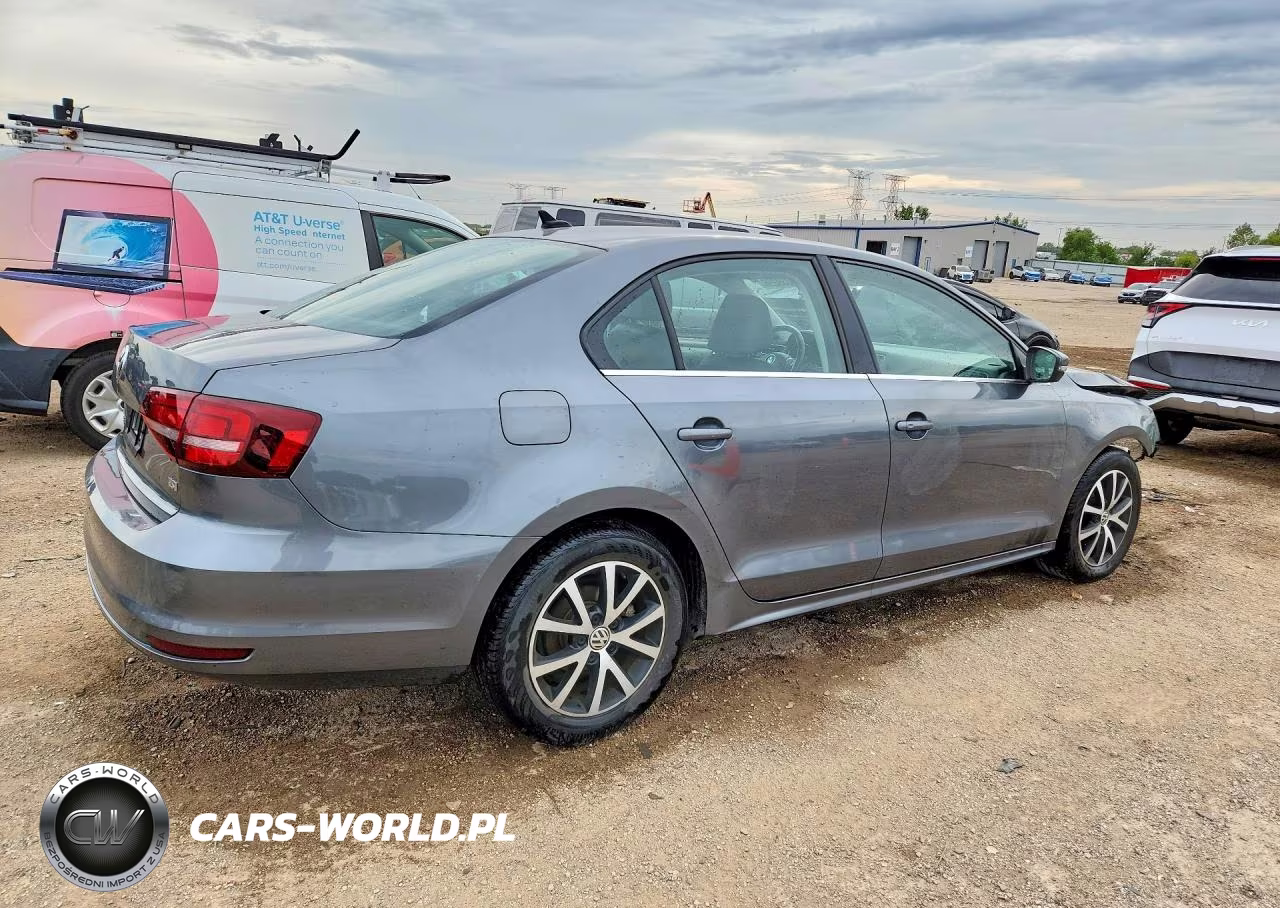 2017 Volkswagen Jetta Se VIN:3VWDB7AJ8HM388743 - 3