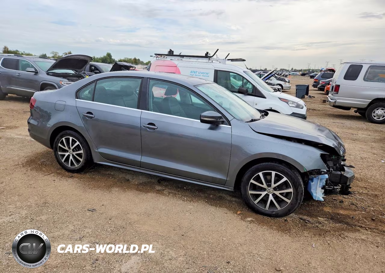 2017 Volkswagen Jetta Se VIN:3VWDB7AJ8HM388743 - 4