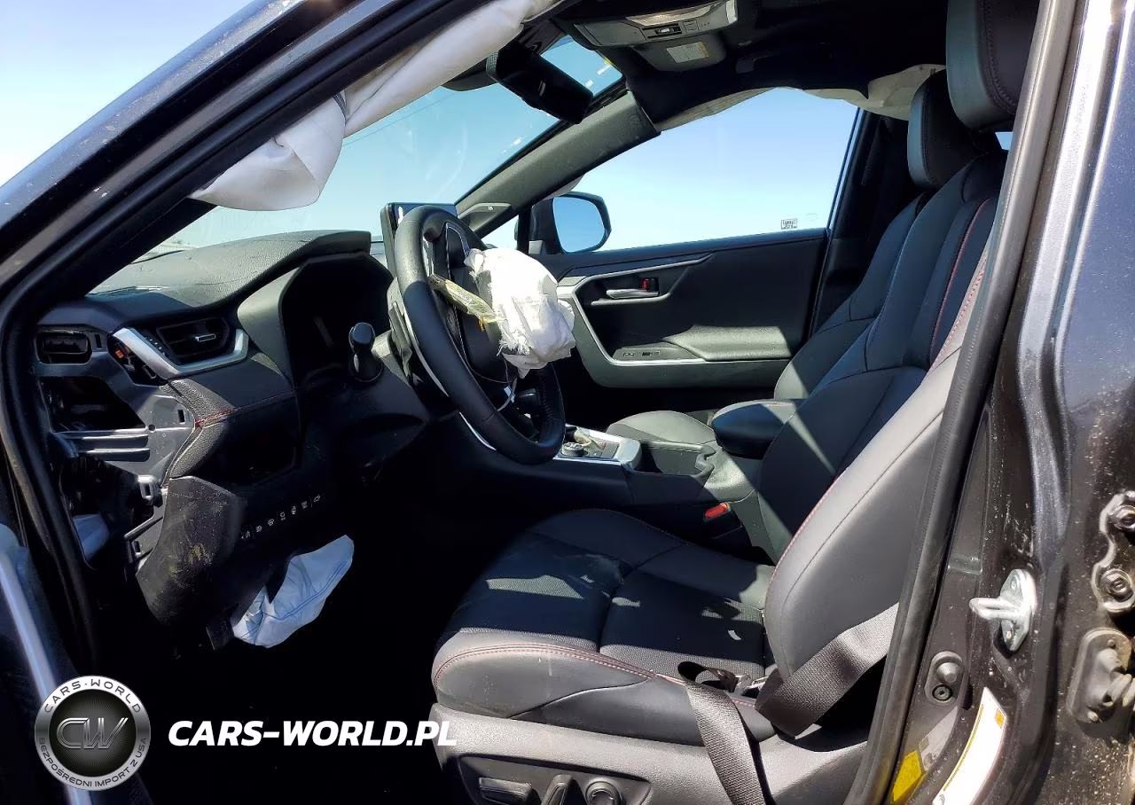 2025 Toyota Rav4 Xse VIN:JTMFB3FV0SD252514 - 7