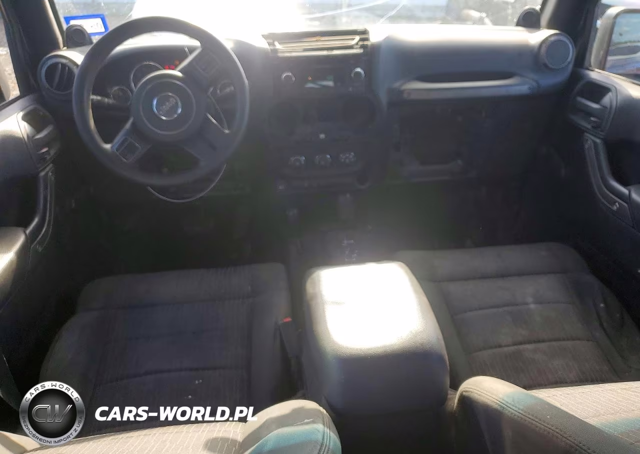 2012 Jeep Wrangler Unlimited Sport VIN:1C4BJWDG6CL171340 - 8