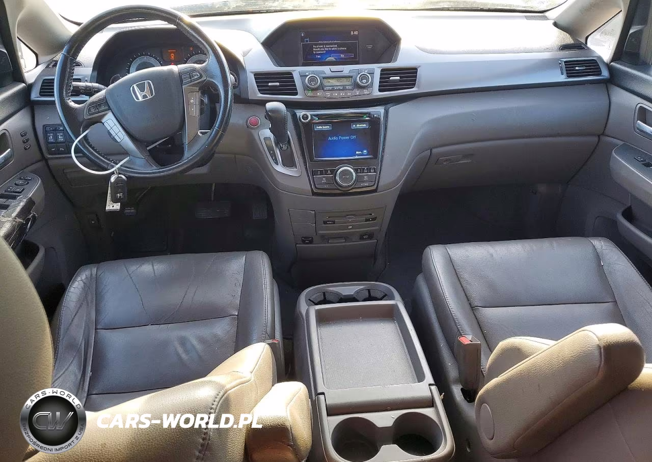 2014 Honda Odyssey Touring VIN:5FNRL5H90EB078155 - 8