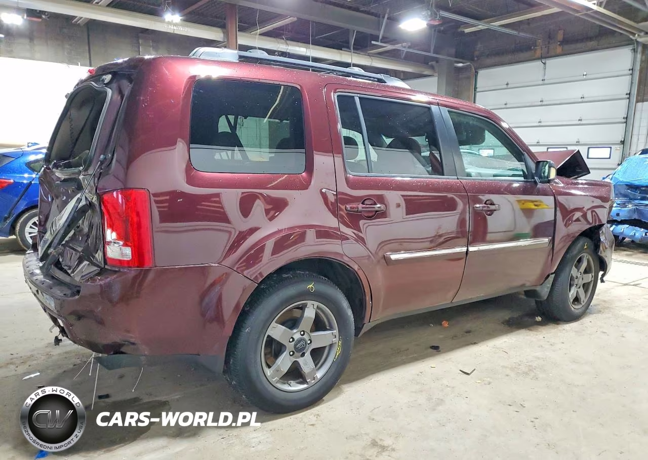 2010 Honda Pilot Touring VIN:5FNYF4H99AB019063 - 3