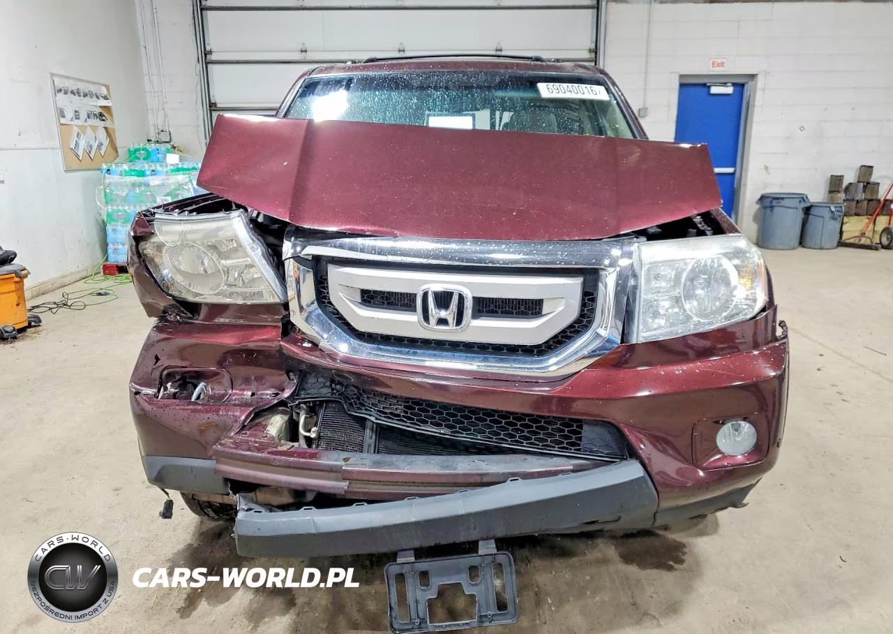 2010 Honda Pilot Touring VIN:5FNYF4H99AB019063 - 5