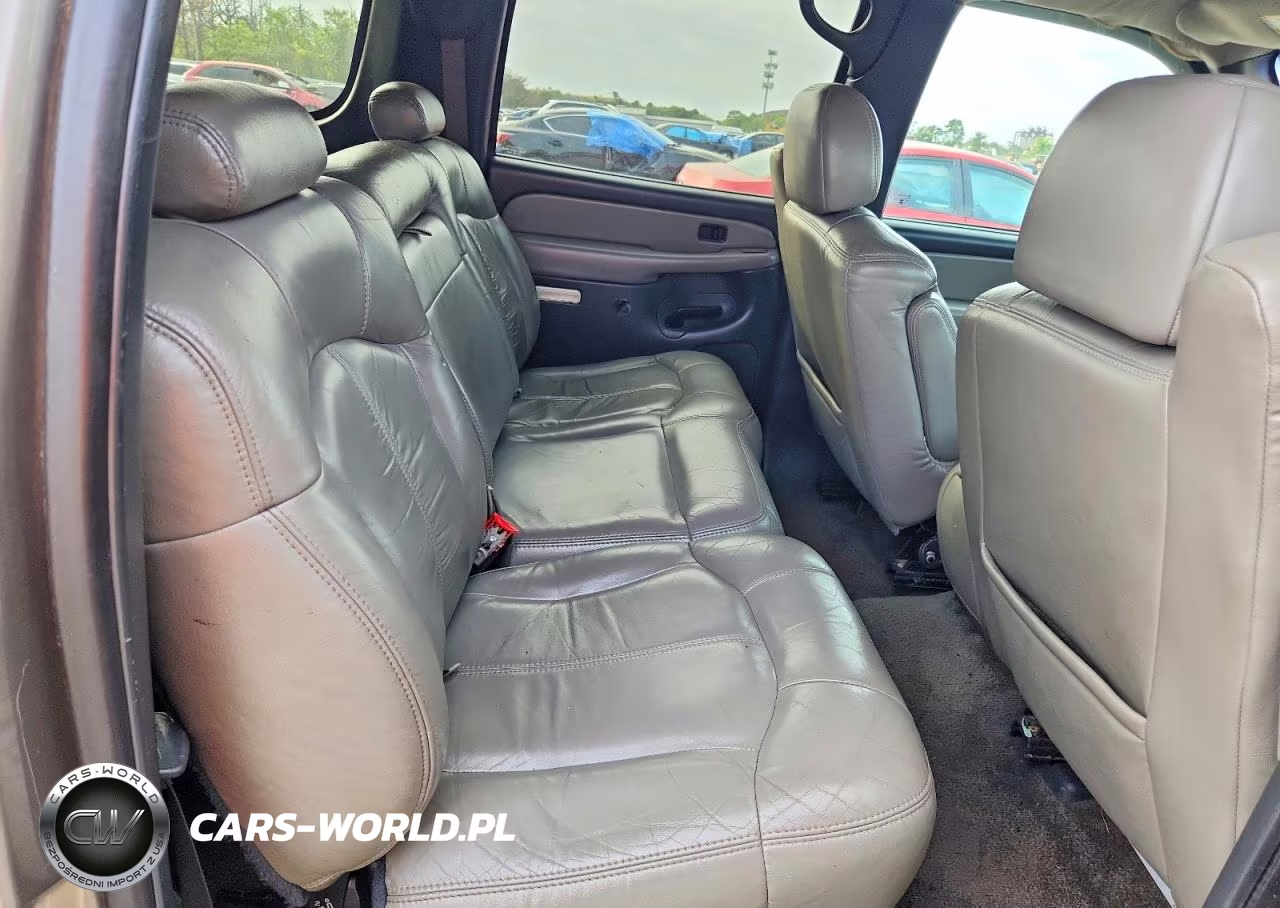 2002 Chevrolet Suburban K1500 VIN:3GNFK16Z12G335886 - 11