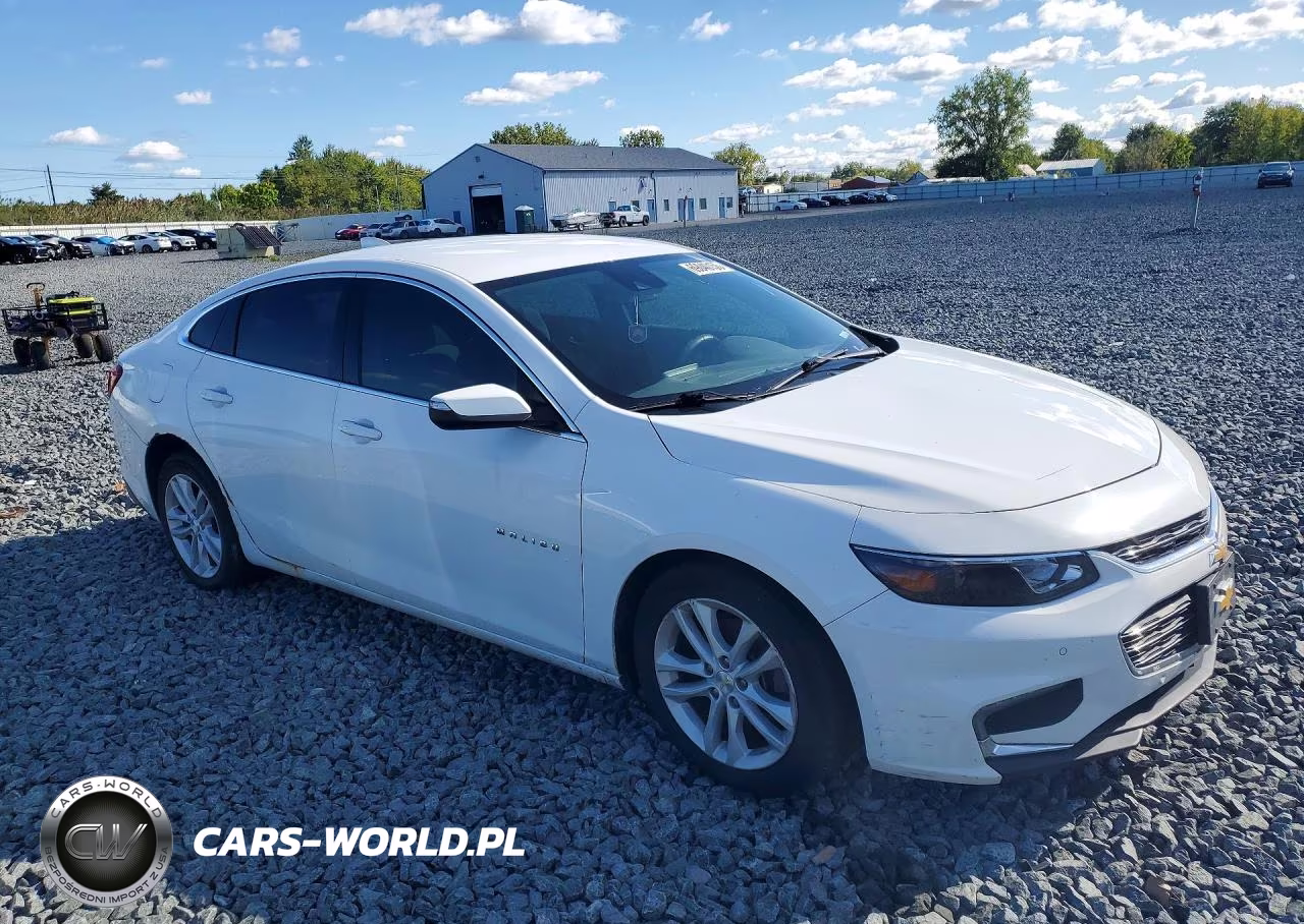 2018 Chevrolet Malibu Lt VIN:1G1ZD5ST8JF199385 - 4