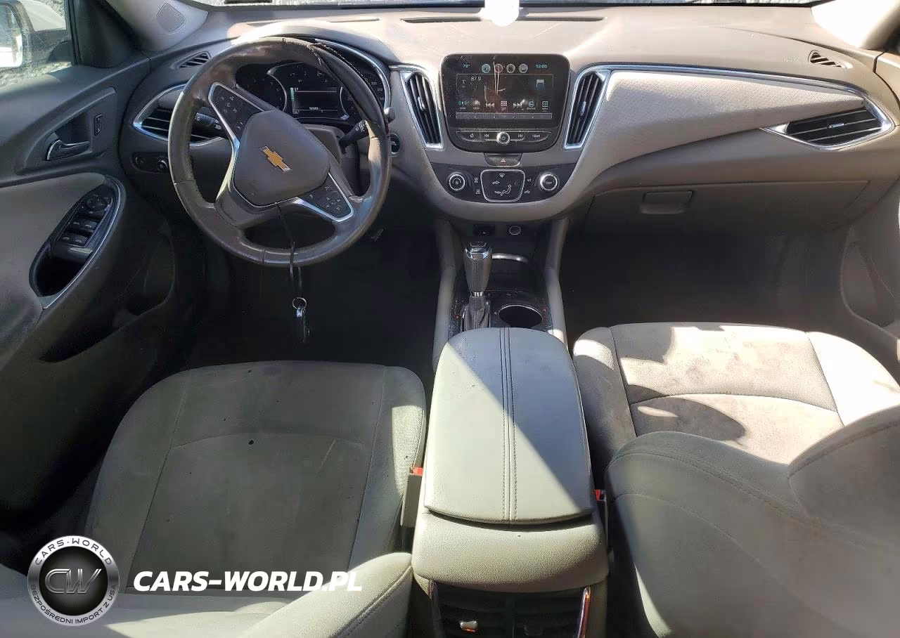 2018 Chevrolet Malibu Lt VIN:1G1ZD5ST8JF199385 - 8