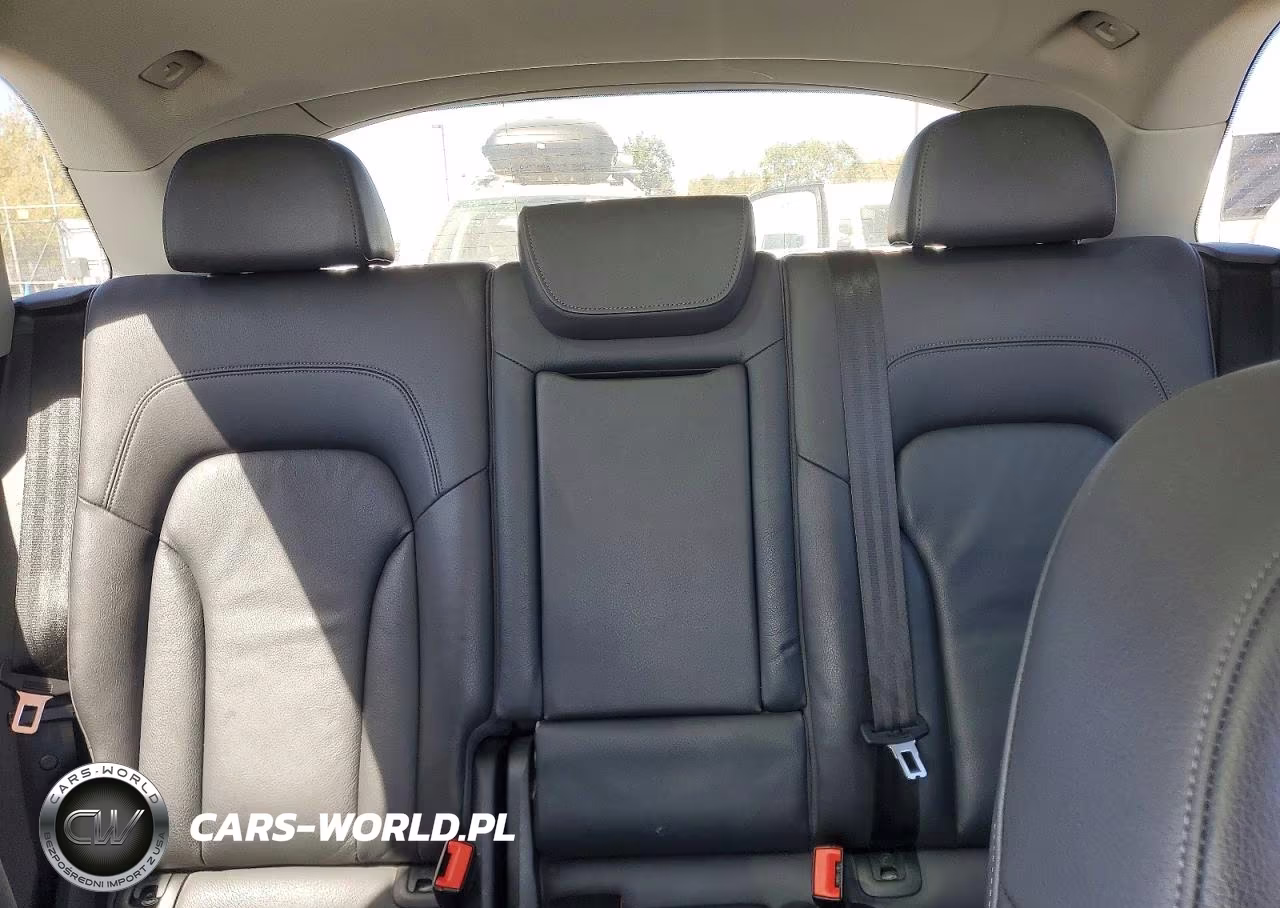 2015 Audi Q5 Premium Plus VIN:WA1LFAFP5FA125076 - 10
