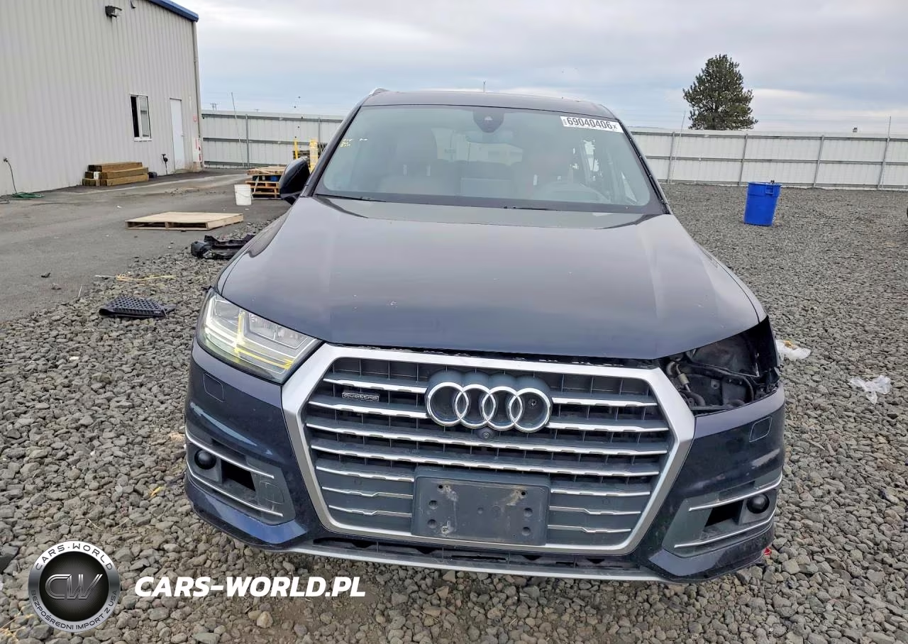 2017 Audi Q7 Prestige VIN:WA1VABF79HD019941 - 5