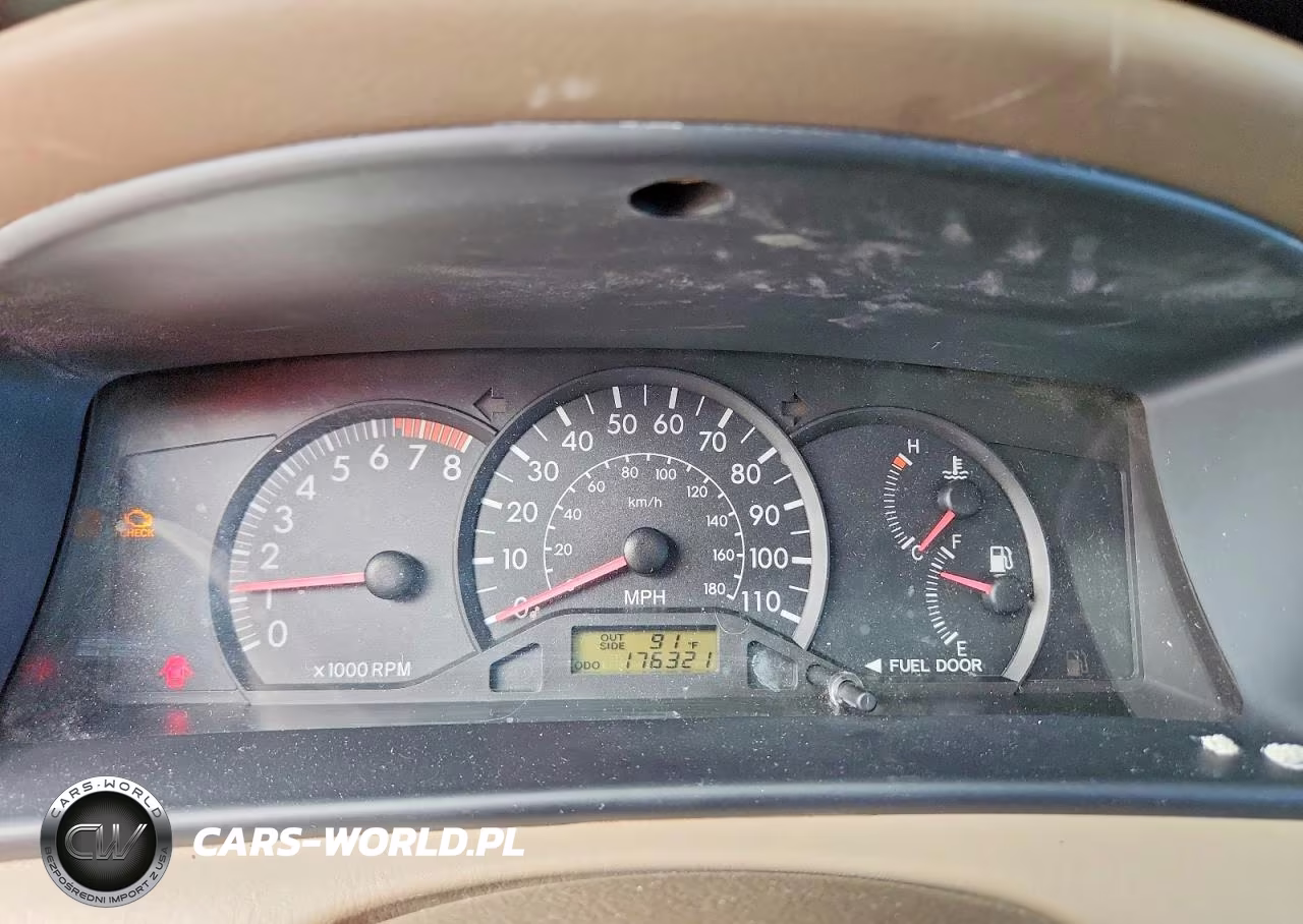 2005 Toyota Corolla Ce VIN:JTDBR32E652061132 - 9