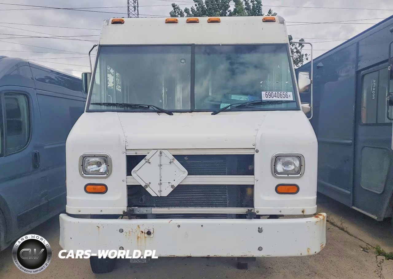 1998 Freightliner Mt45G Chassis Delivery Truck VIN:4UZA4FF41WC897922 - 5