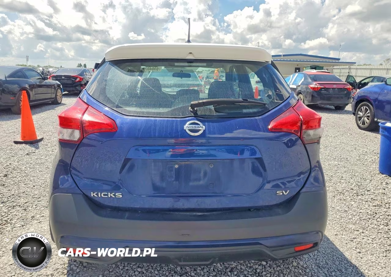 2018 Nissan Kicks Sr VIN:3N1CP5CU0JL518718 - 6