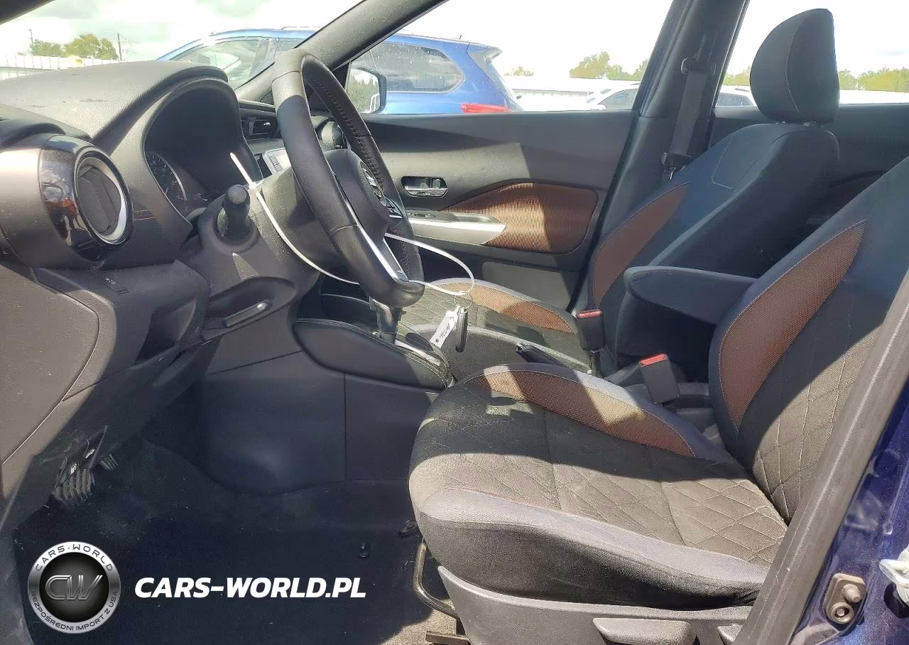 2018 Nissan Kicks Sr VIN:3N1CP5CU0JL518718 - 7