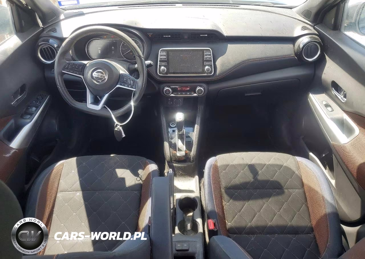 2018 Nissan Kicks Sr VIN:3N1CP5CU0JL518718 - 8