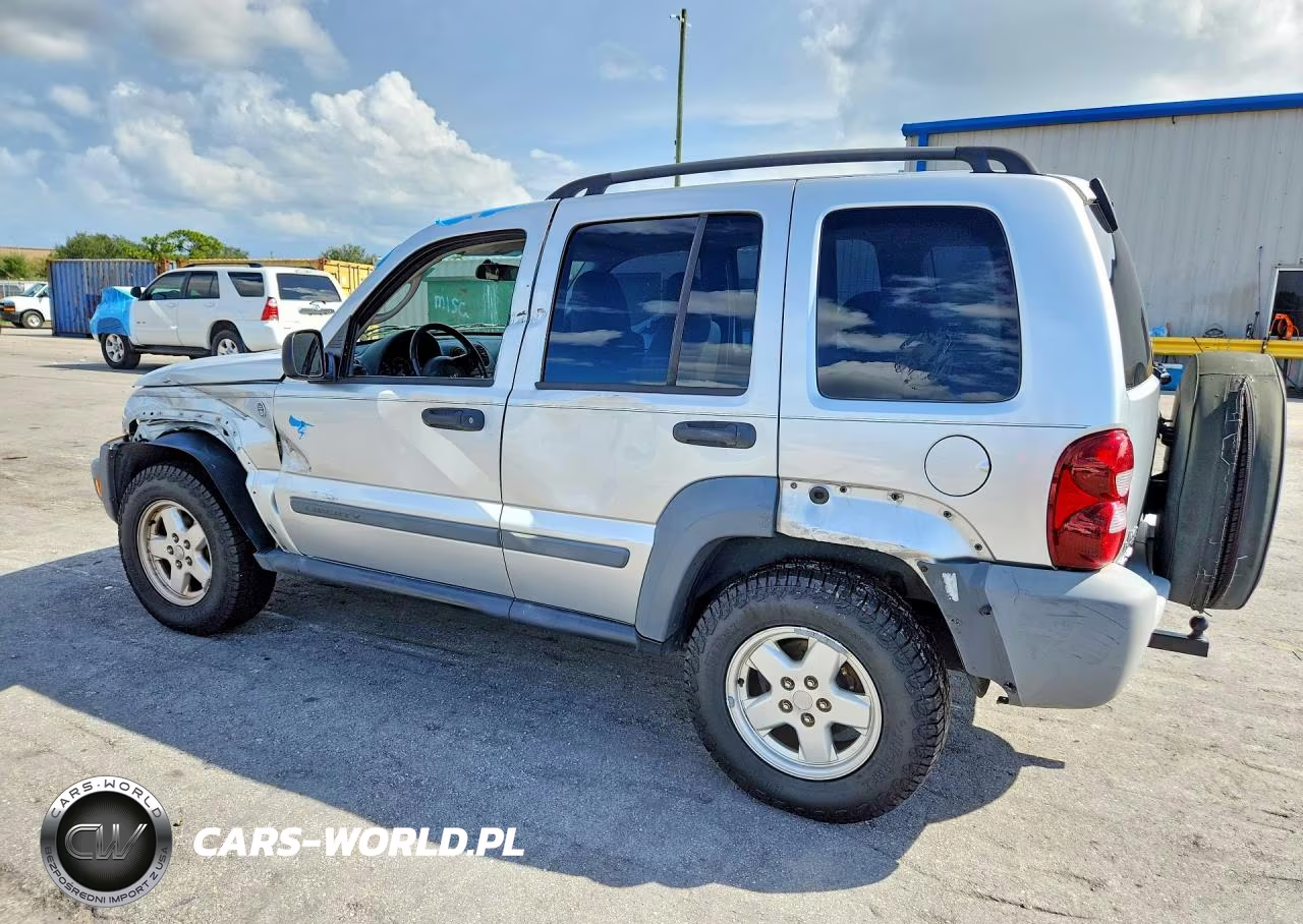2005 Jeep Liberty Sport VIN:1J4GL48K55W663873 - 2