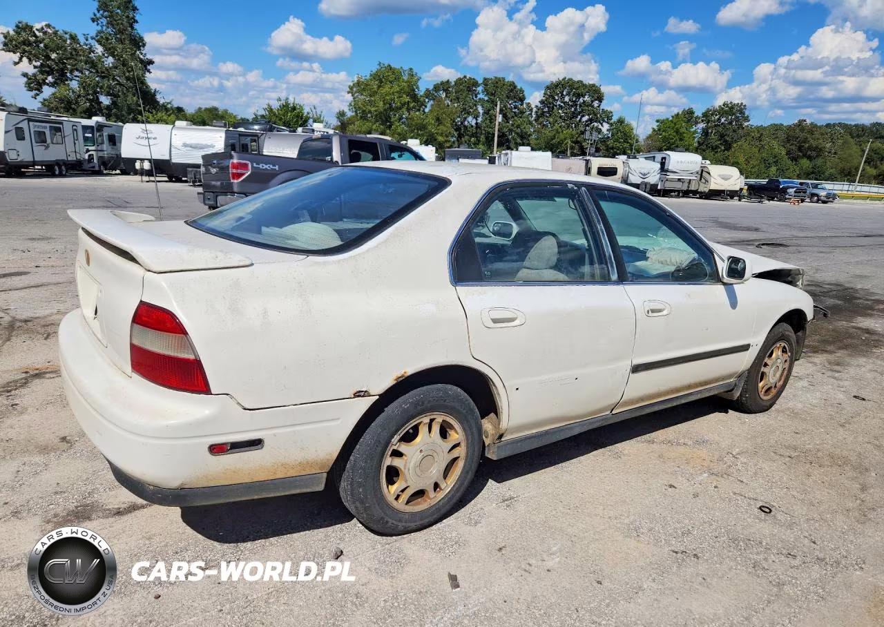 1994 Honda Accord Lx VIN:1HGCD5637RA163611 - 3