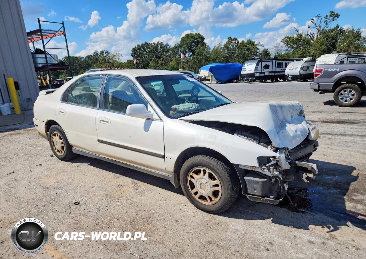 1994 Honda Accord Lx VIN:1HGCD5637RA163611 - 4