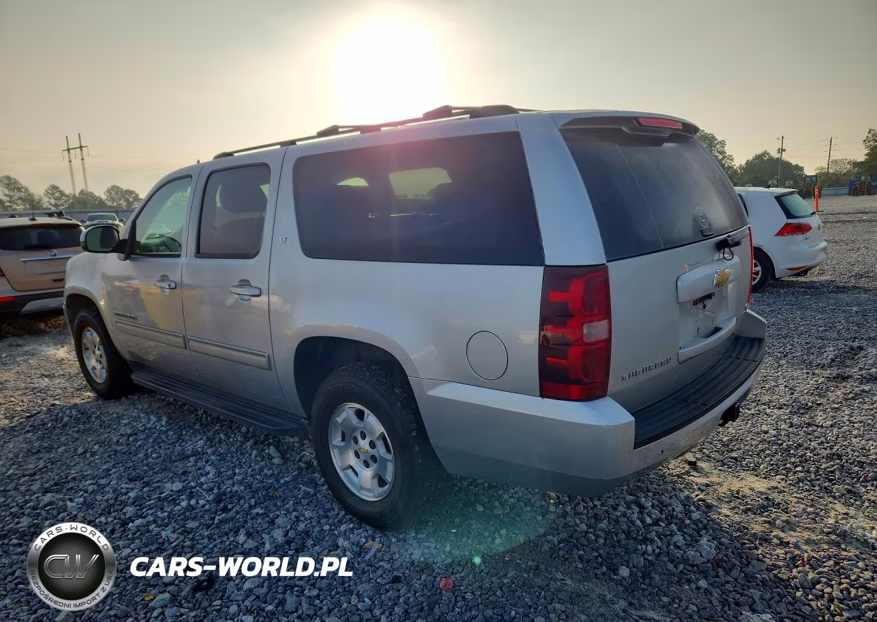 2011 Chevrolet Suburban C1500 Lt VIN:1GNSCJE04BR346332 - 2